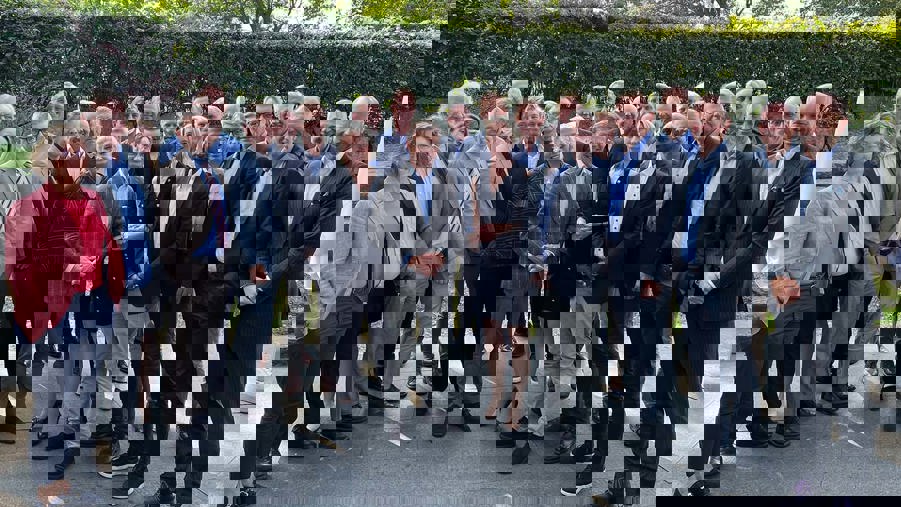 Statsminister Ulf Kristersson och Skogsindustriernas styrelse 2024